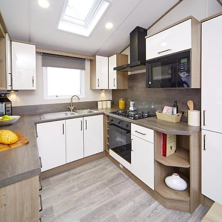 Lavender Lodge South Cerney Luaran gambar