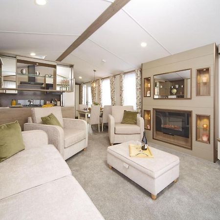 Lavender Lodge South Cerney Luaran gambar